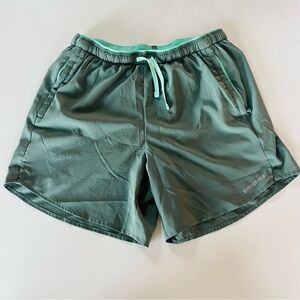 New WOT Patagonia women’s Green Athletic shorts